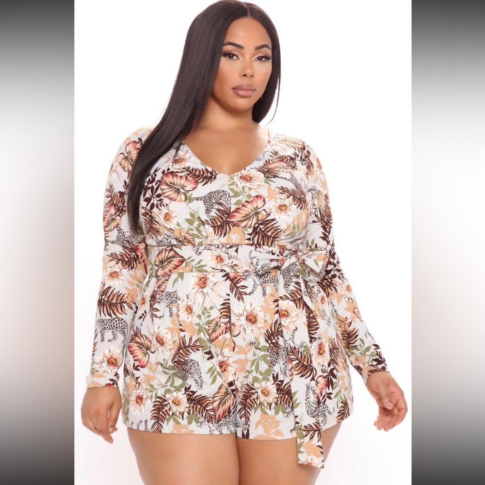 New Tropical Print Long Sleeve Romper Size 2X - Picture 2 of 9